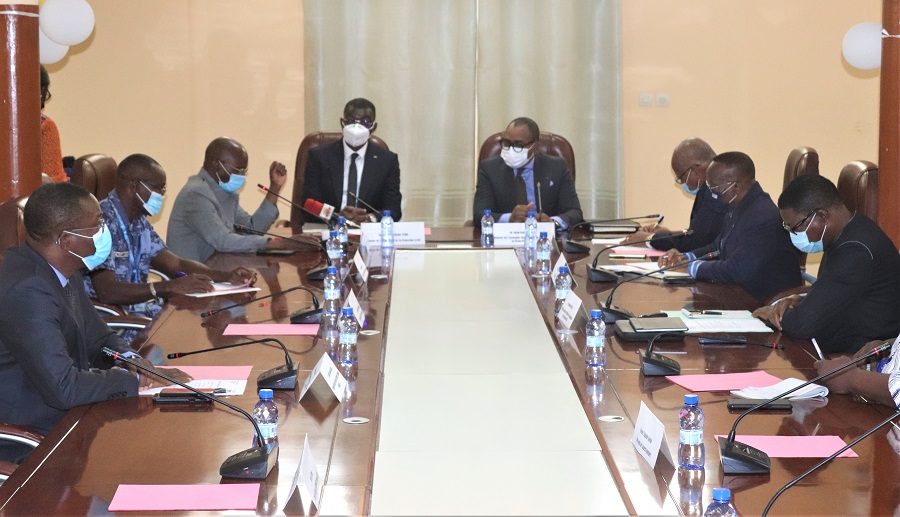INCENDIE AU PLOT COTON SAGA DU PORT AUTONOME DE LOME : De fortes résolutions ont été prises par les autorités maritimes togolaises